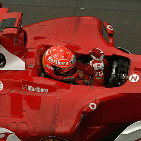 Casque Réplique Michael Schumacher – Saison 2004 – Ferrari F1 – Échelle 1:1 - headgrid.fr