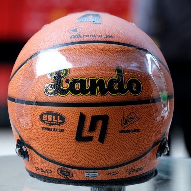 Casque Réplique Lando Norris – Miami GP 2022 “Basketball Helmet” – Échelle 1:1 - headgrid.fr