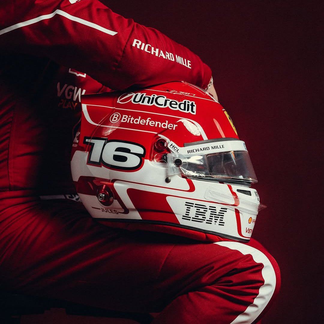 Casque Charles Leclerc 2025 - 1:1 - headgrid.fr