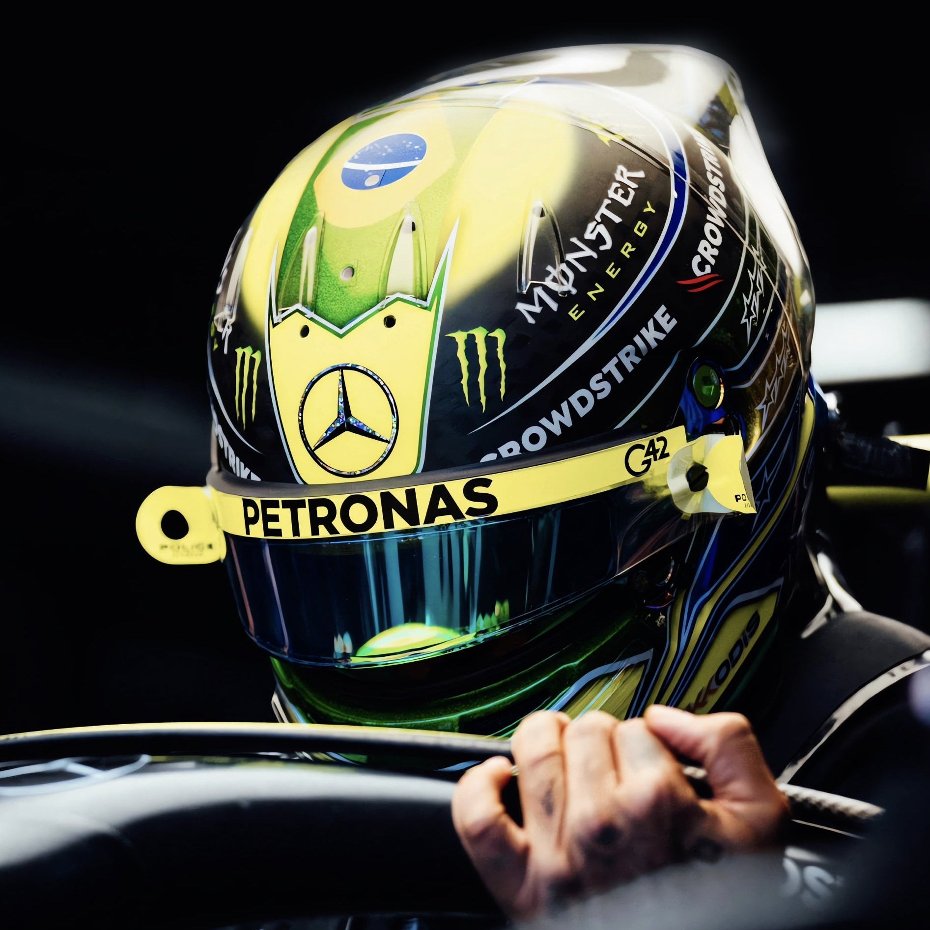 Casque réplique Lewis Hamilton – Brésil - Saison 2023 – Taille 1:1 - headgrid.fr