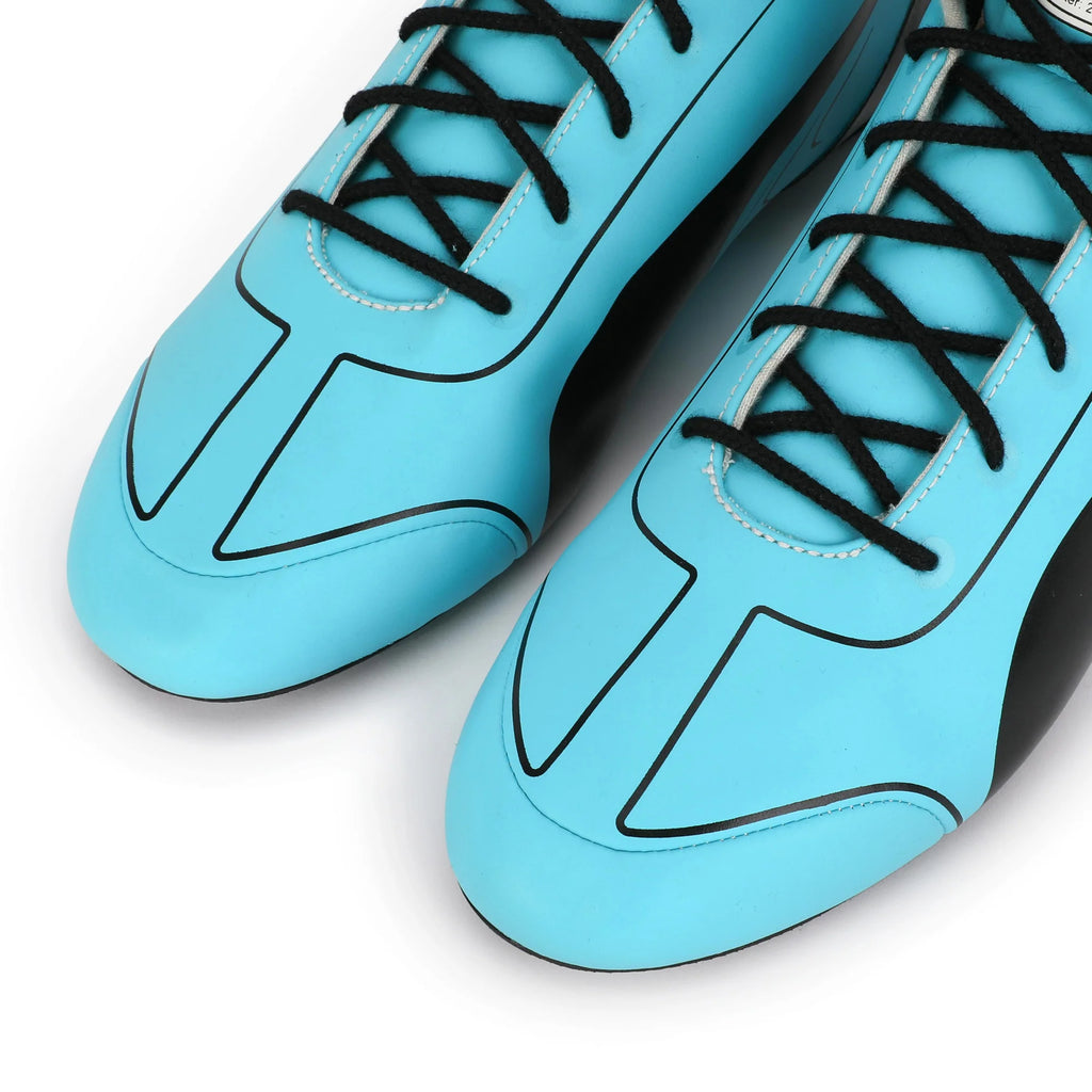 Bottes Réplique George Russell – Mercedes - AMG Petronas – Saison 2024–2025 - headgrid.fr