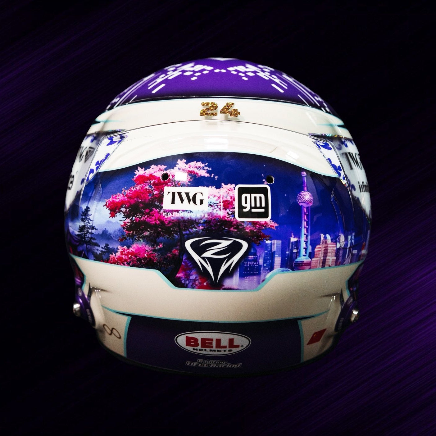 Casque Réplique Guanyu Zhou – Cadillac F1 Team – Saison 2026 – Échelle 1:1