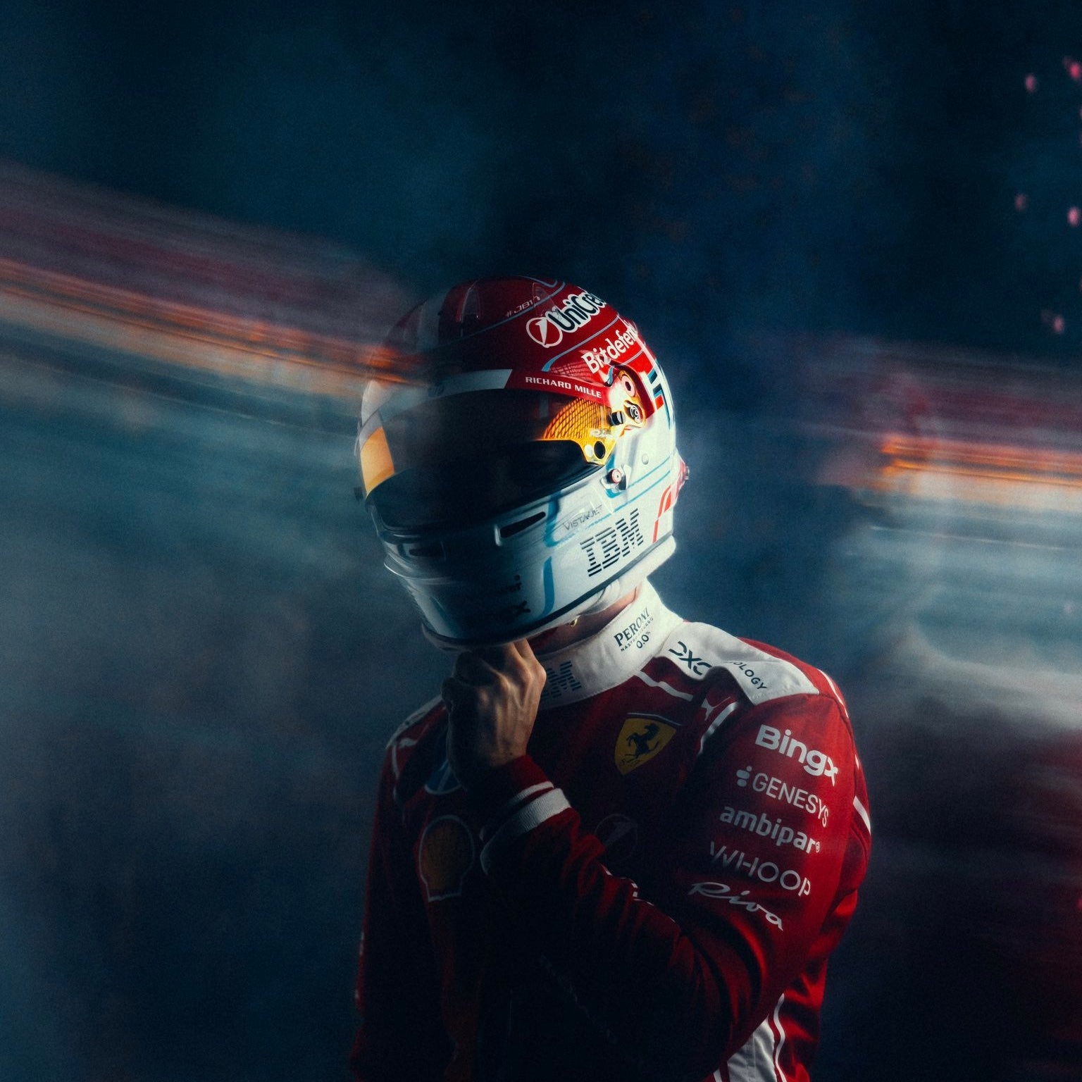 Casque Réplique Charles Leclerc – Ferrari – Saison 2026 – Échelle 1:1