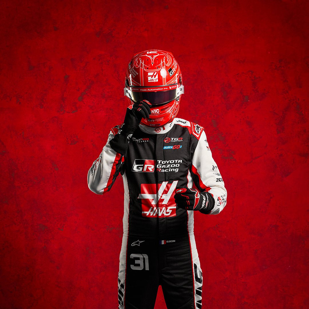 Casque Réplique Esteban Ocon – Haas F1 Team – Saison 2026 – Échelle 1:1