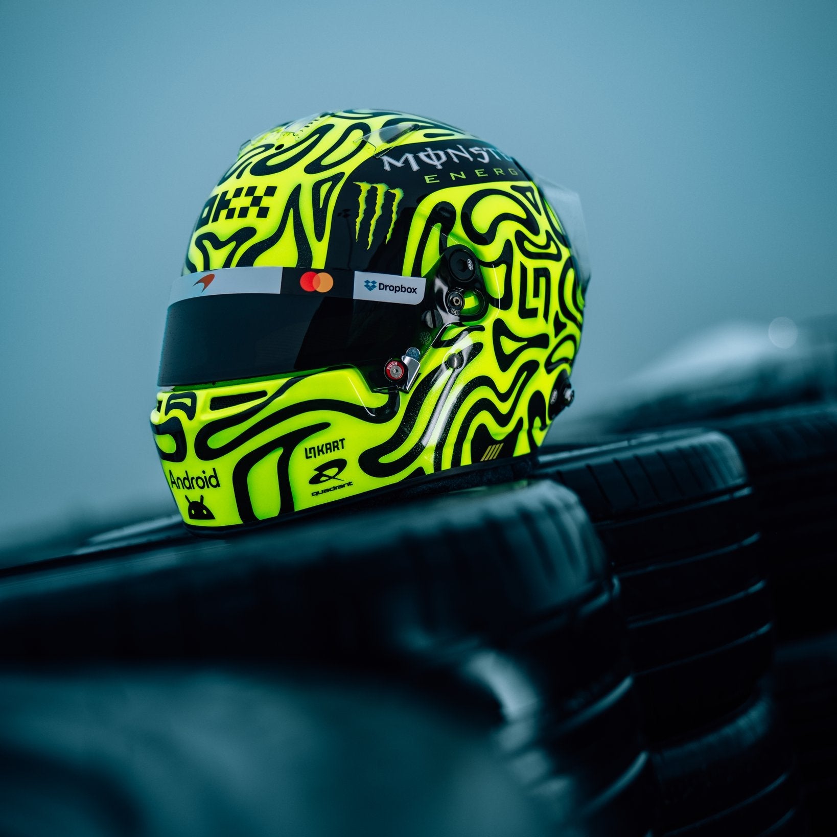 Casque Réplique Lando Norris – Saison 2026 – Échelle 1:1