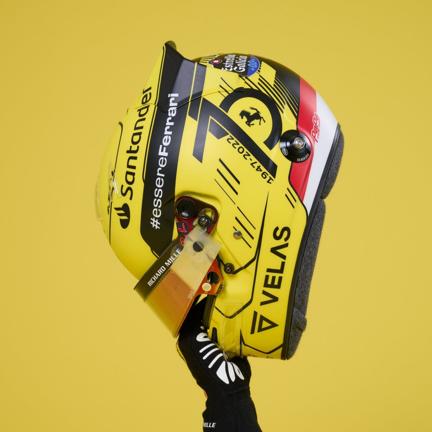 Casque Réplique Charles Leclerc – Monza GP 2022 – Ferrari F1 – Échelle 1:1 - headgrid.fr