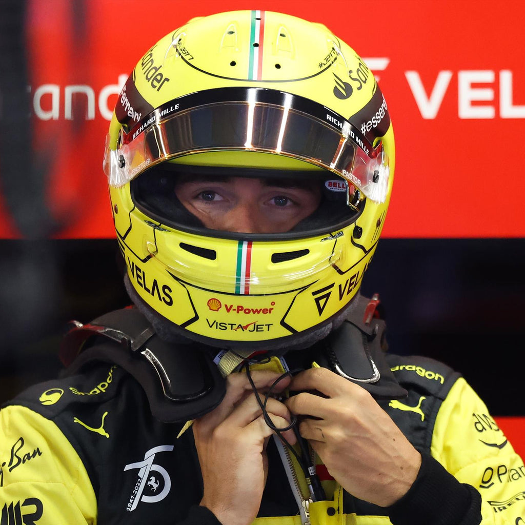 Casque Réplique Charles Leclerc – Monza GP 2022 – Ferrari F1 – Échelle 1:1 - headgrid.fr