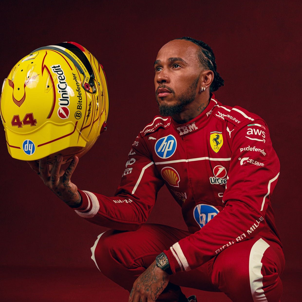 Casque Lewis Hamilton Ferrari 2025 - 1:1 - headgrid.fr