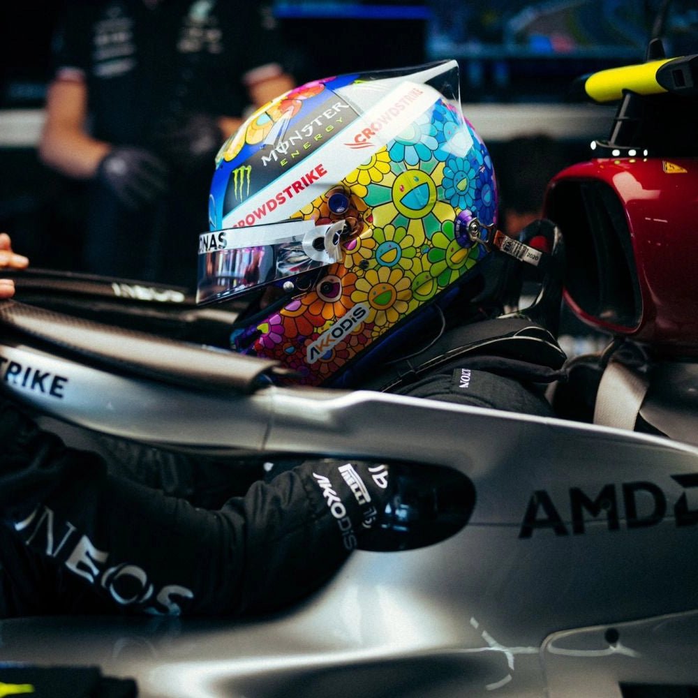 Casque Réplique Lewis Hamilton – Japan GP 2022 – Échelle 1:1 - headgrid.fr