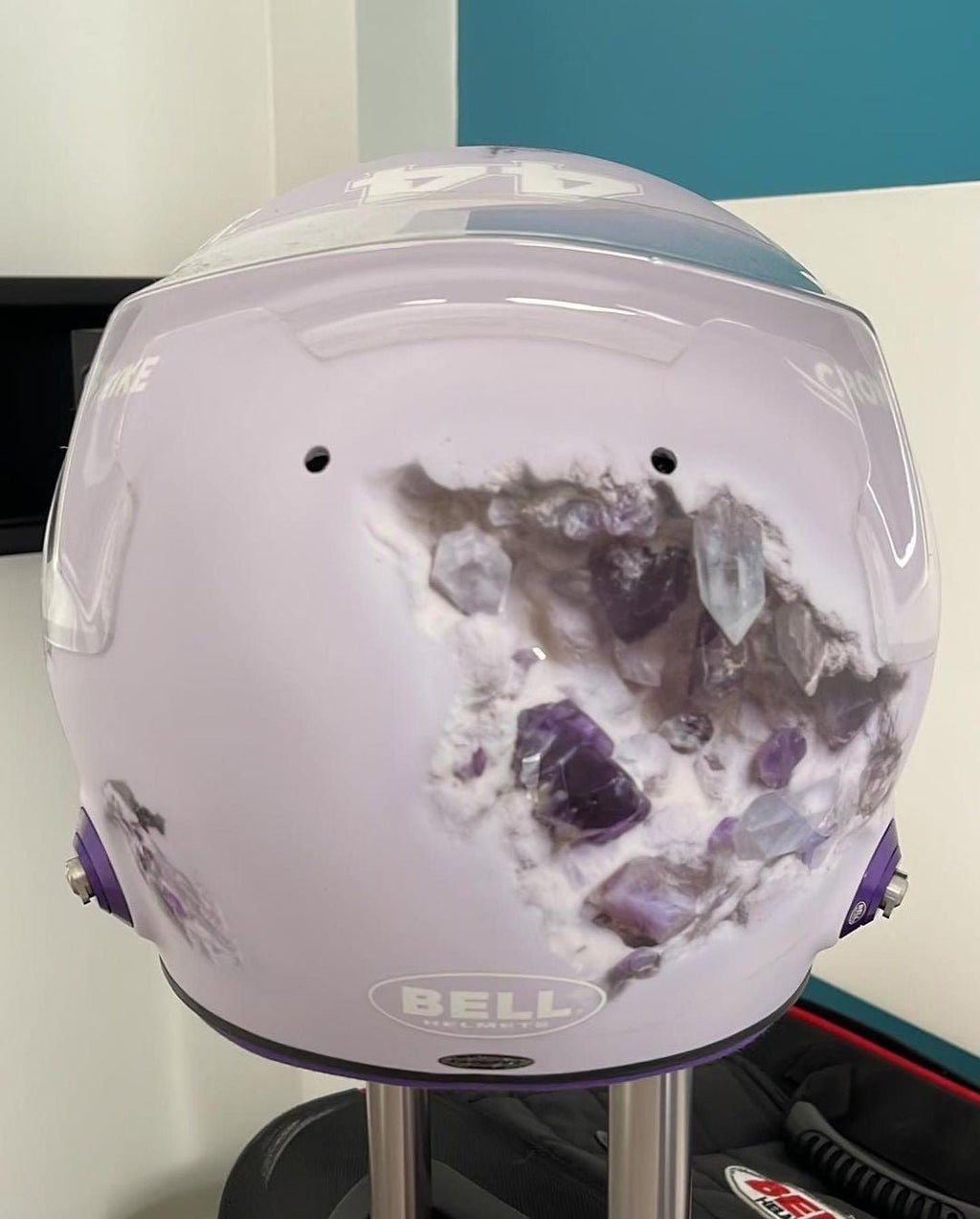 Casque Réplique Lewis Hamilton – Monaco GP 2022 – Échelle 1:1 - headgrid.fr