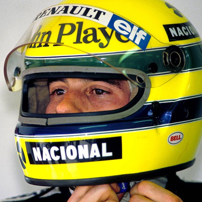 Casque Réplique Ayrton Senna – Saison 1985 – Échelle 1:1 - headgrid.fr