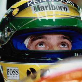Casque Réplique Ayrton Senna – Saison 1993 – McLaren F1 – Échelle 1:1 - headgrid.fr