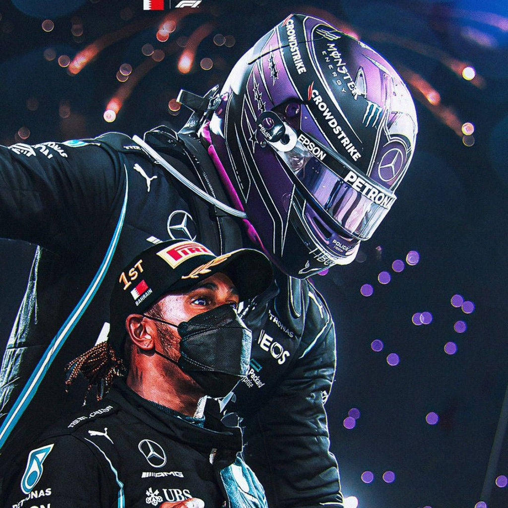 Casque Réplique Lewis Hamilton – Saison 2021 – Échelle 1:1 - headgrid.fr
