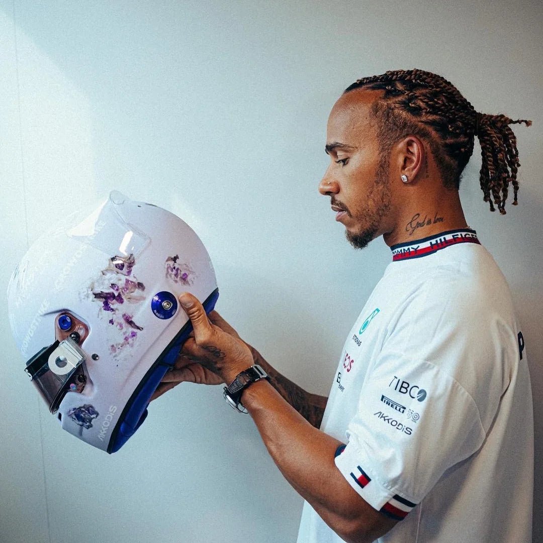 Casque Réplique Lewis Hamilton – Monaco GP 2022 – Échelle 1:1 - headgrid.fr