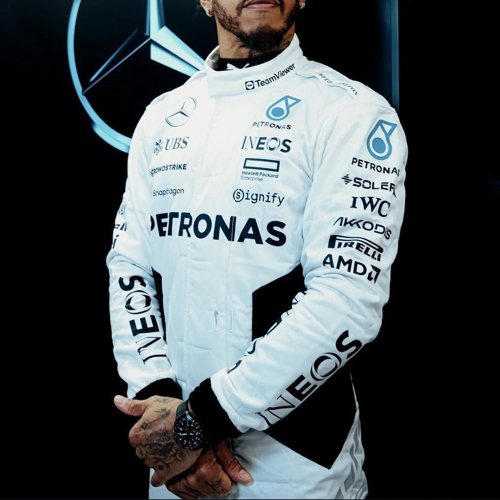Combinaison Réplique Lewis Hamilton – Qatar GP 2024 (White Edition) – Équipement Mercedes F1 – Saison 2024 - headgrid.fr