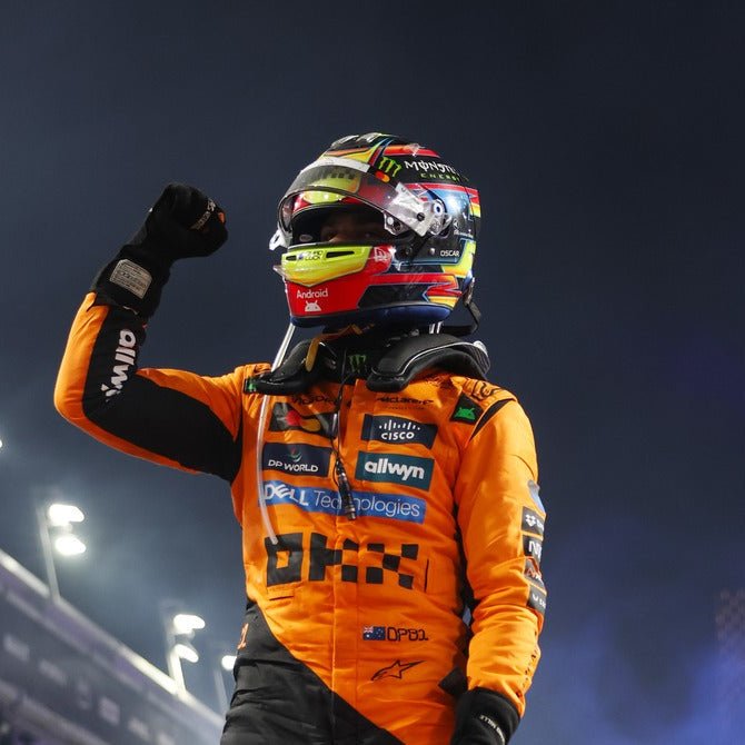 Casque Oscar Piastri 2025 - 1:1 - headgrid.fr