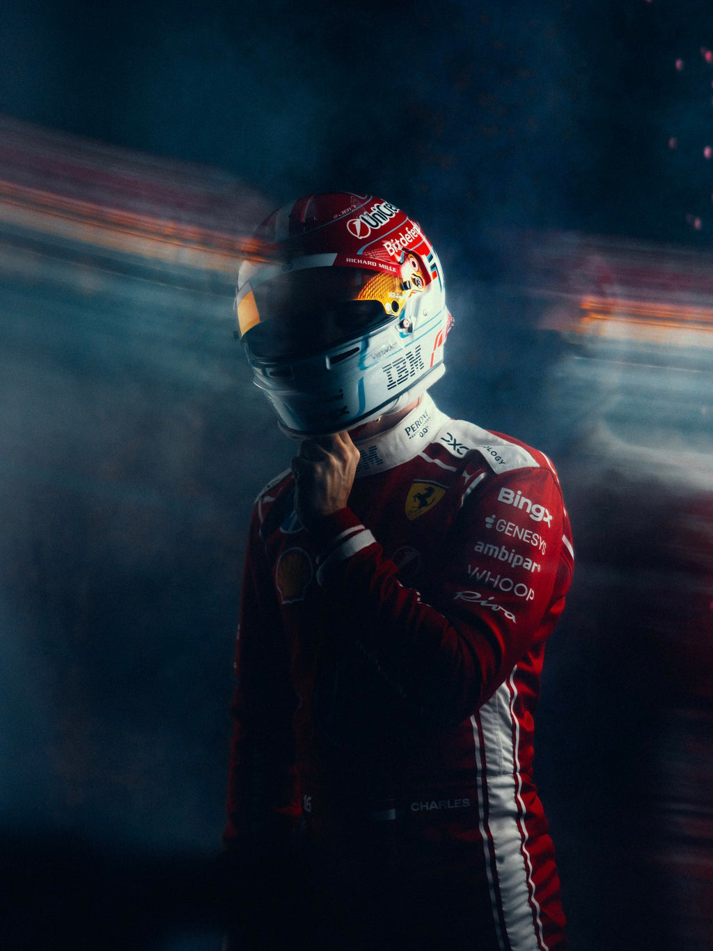 Casque Réplique Charles Leclerc – Ferrari – Saison 2026 – Échelle 1:1