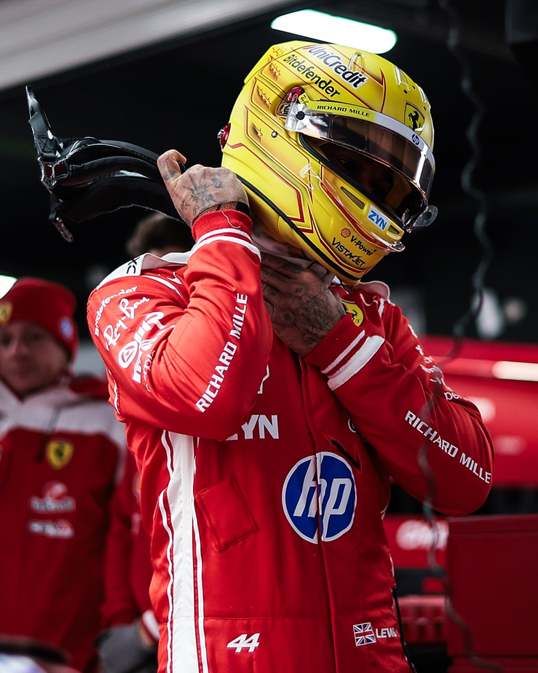 Casque Réplique Lewis Hamilton – Scuderia Ferrari – Saison 2026 – Échelle 1:1